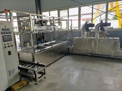 噴淋清洗機(jī)對(duì)石材的加工起著什么作用？